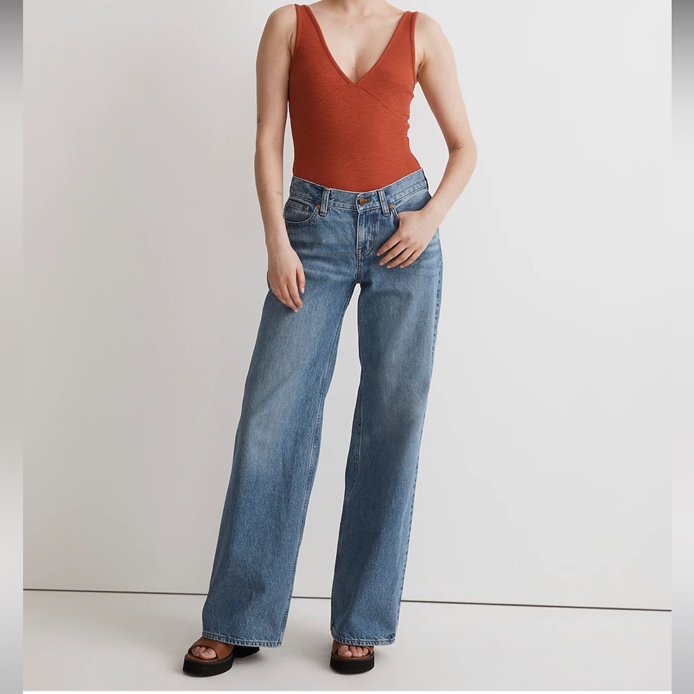 low-rise superwide-leg jeans in mainview wash